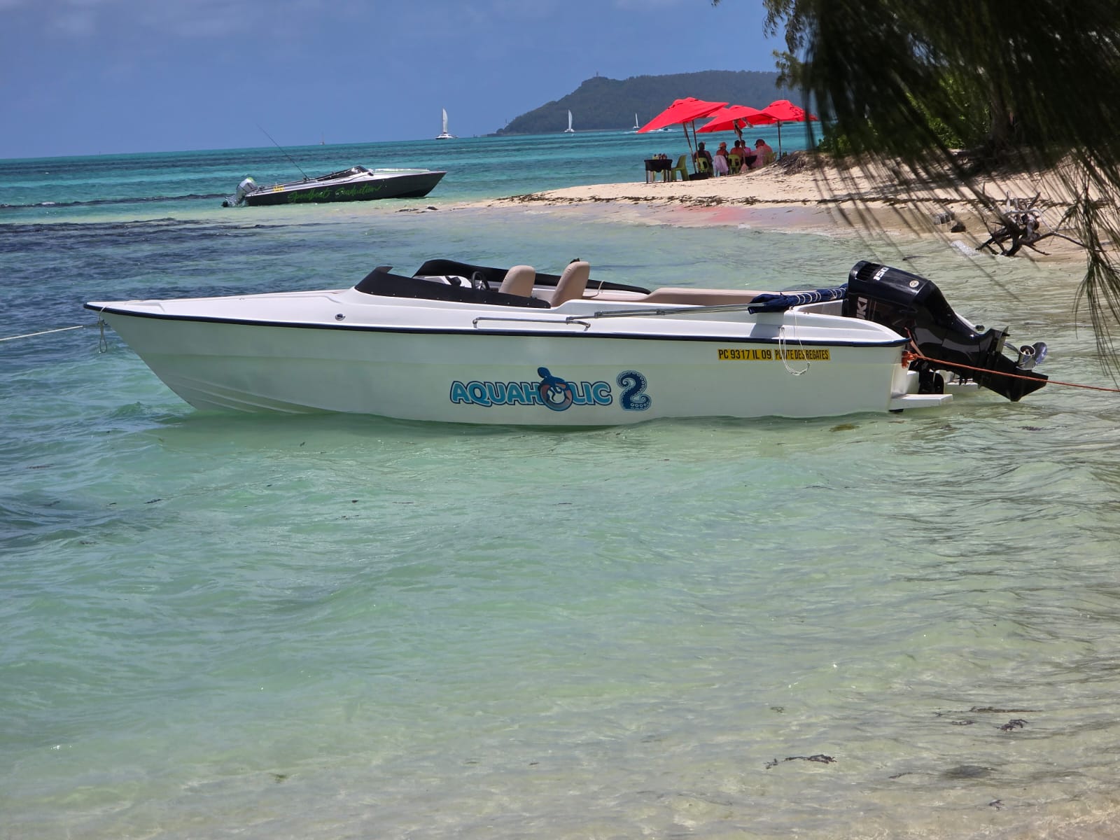 Speedboat